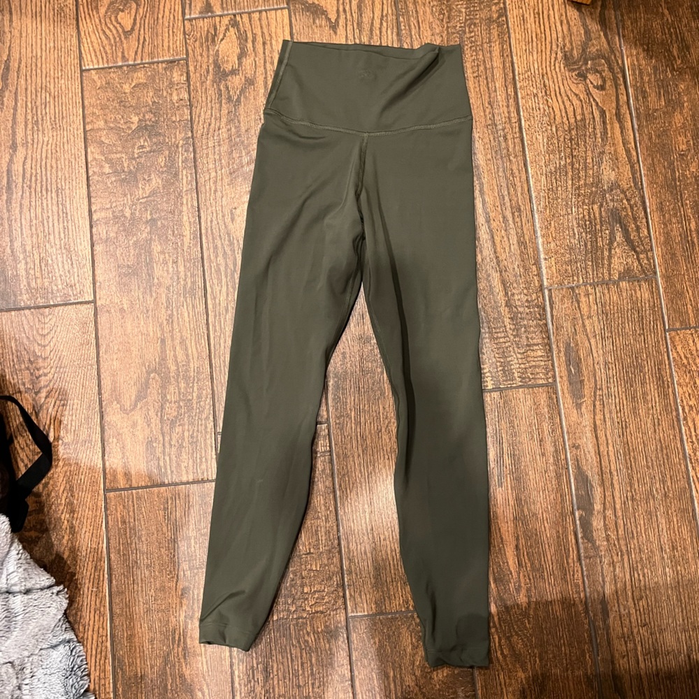 Green olive Nike leggings